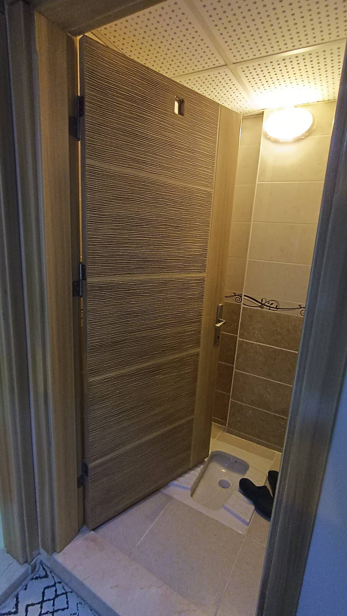 TURGUTLU KİRALIK ÖZYURT MAHALLESİ 🏡✨ MANİSA ZEMİN ÜSTÜ 3+1 DAİRE ✨🏡