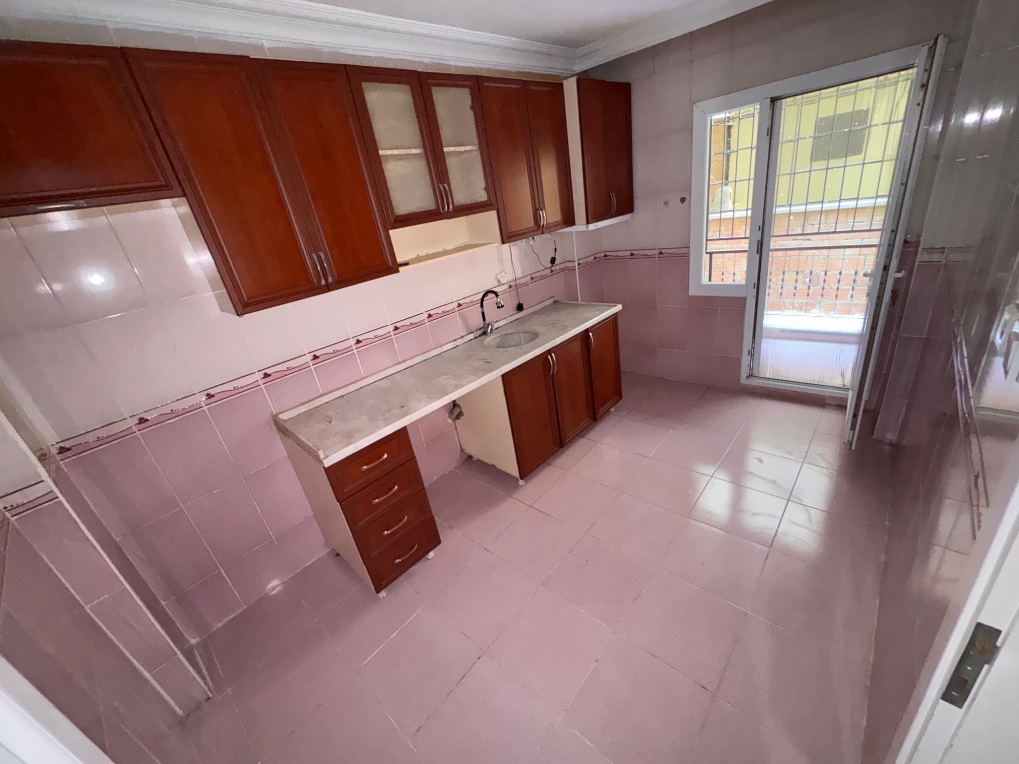 TURGUTLU SATILIK YILDIRIM MAH ÇATALÇEŞME YAKINI ZEMİN ÜSTÜ 2 + 1 DAİRE