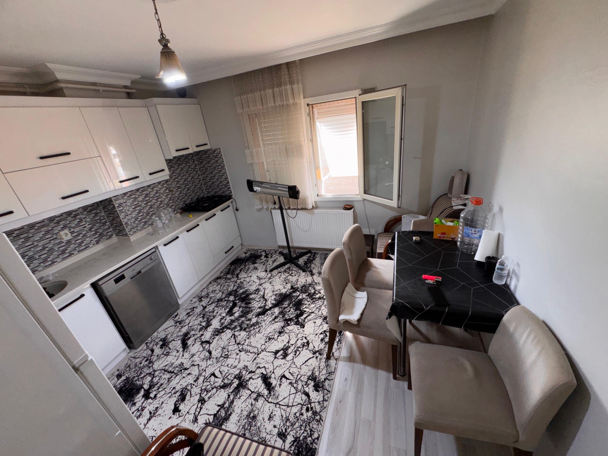 TURGUTLU SATILIK TURAN MAH 2+1 ASANSÖRLÜ ARA KAT DAİRE