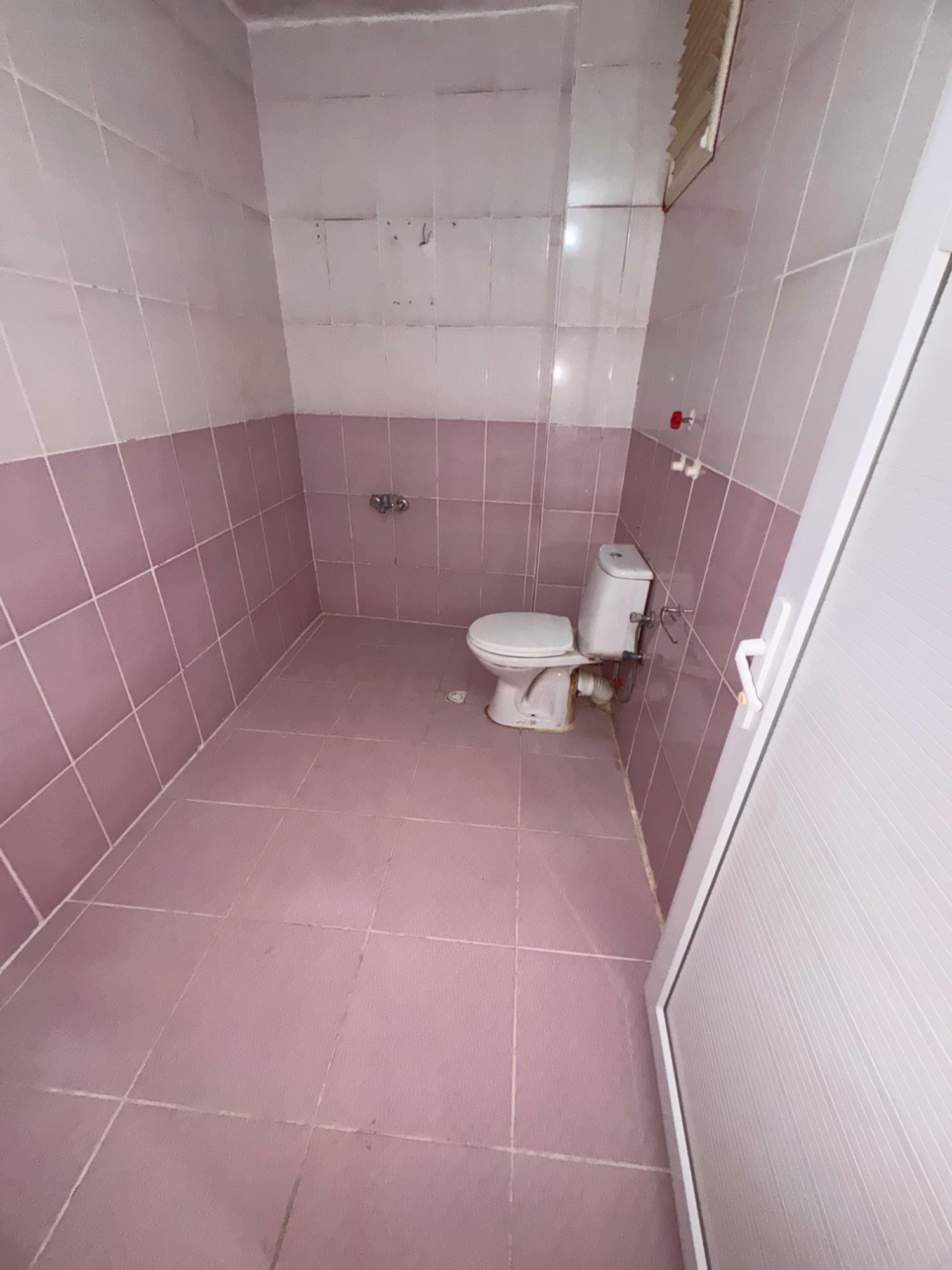 TURGUTLU SATILIK YILDIRIM MAH ÇATALÇEŞME YAKINI ZEMİN ÜSTÜ 2 + 1 DAİRE