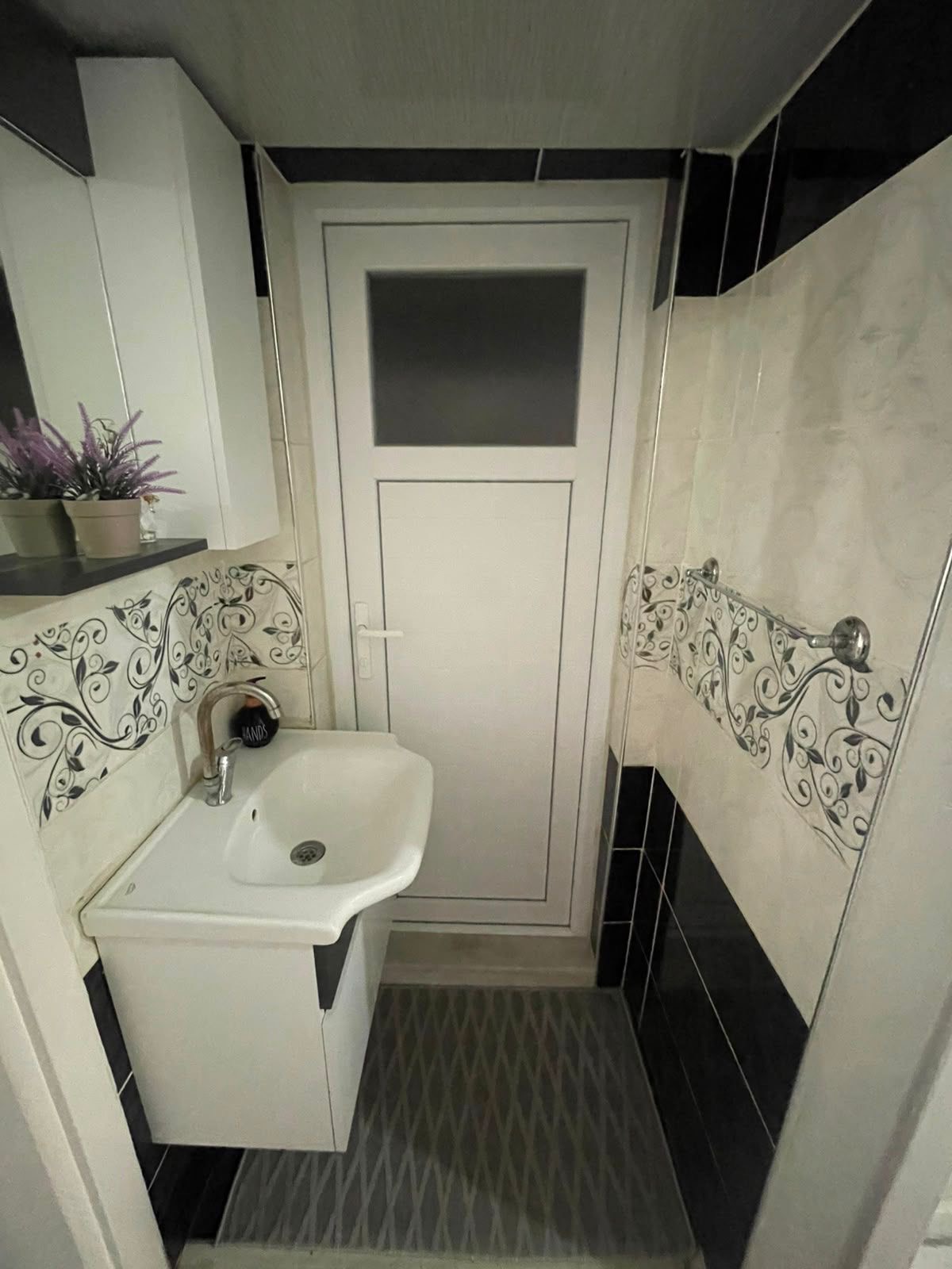 TURGUTLU SATILIK CUMHURİYET MAH 3+1 DAİRE