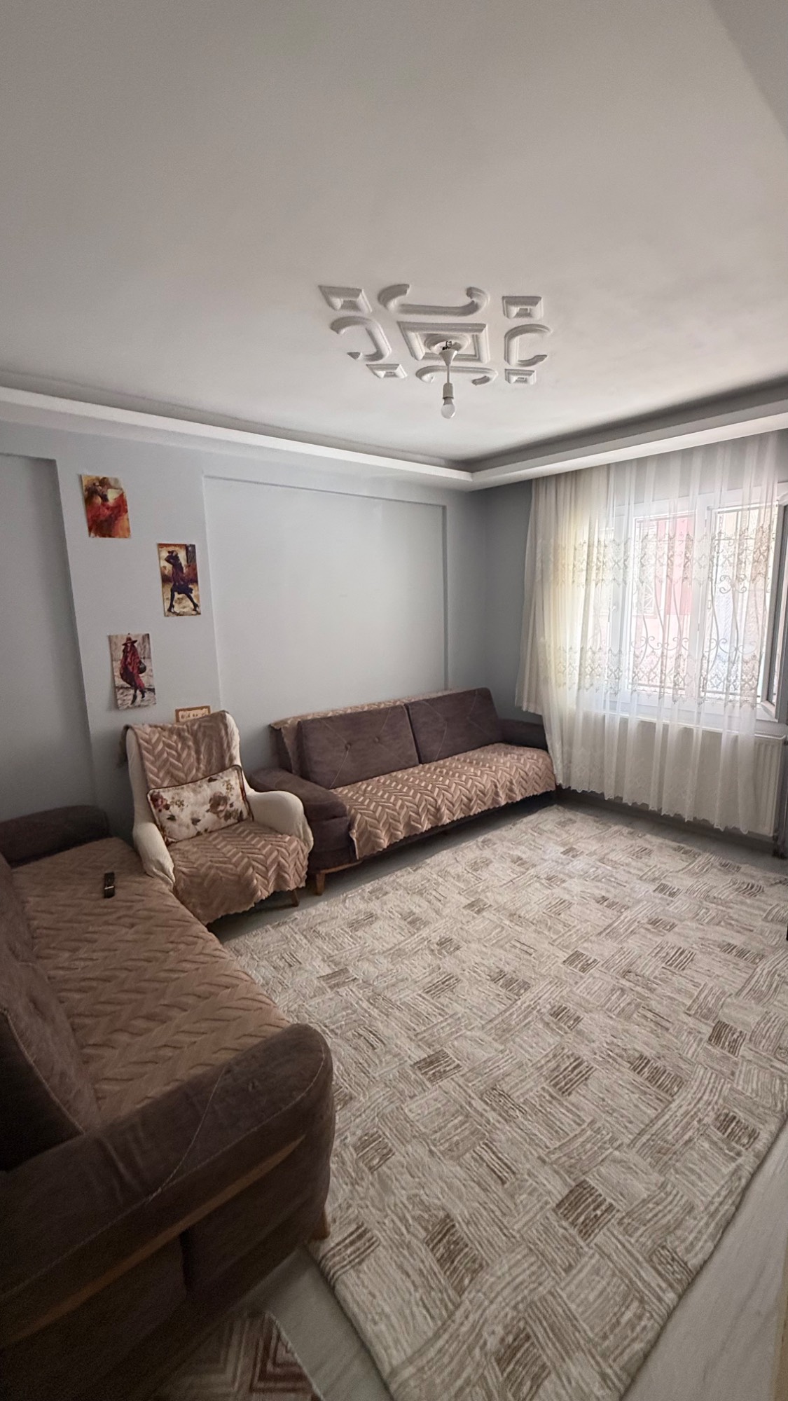 TURGUTLU SATILIK FIRSAT DAİRE BÖLGENİN EN UYGUN FİYATI 2+1 D GAZLI