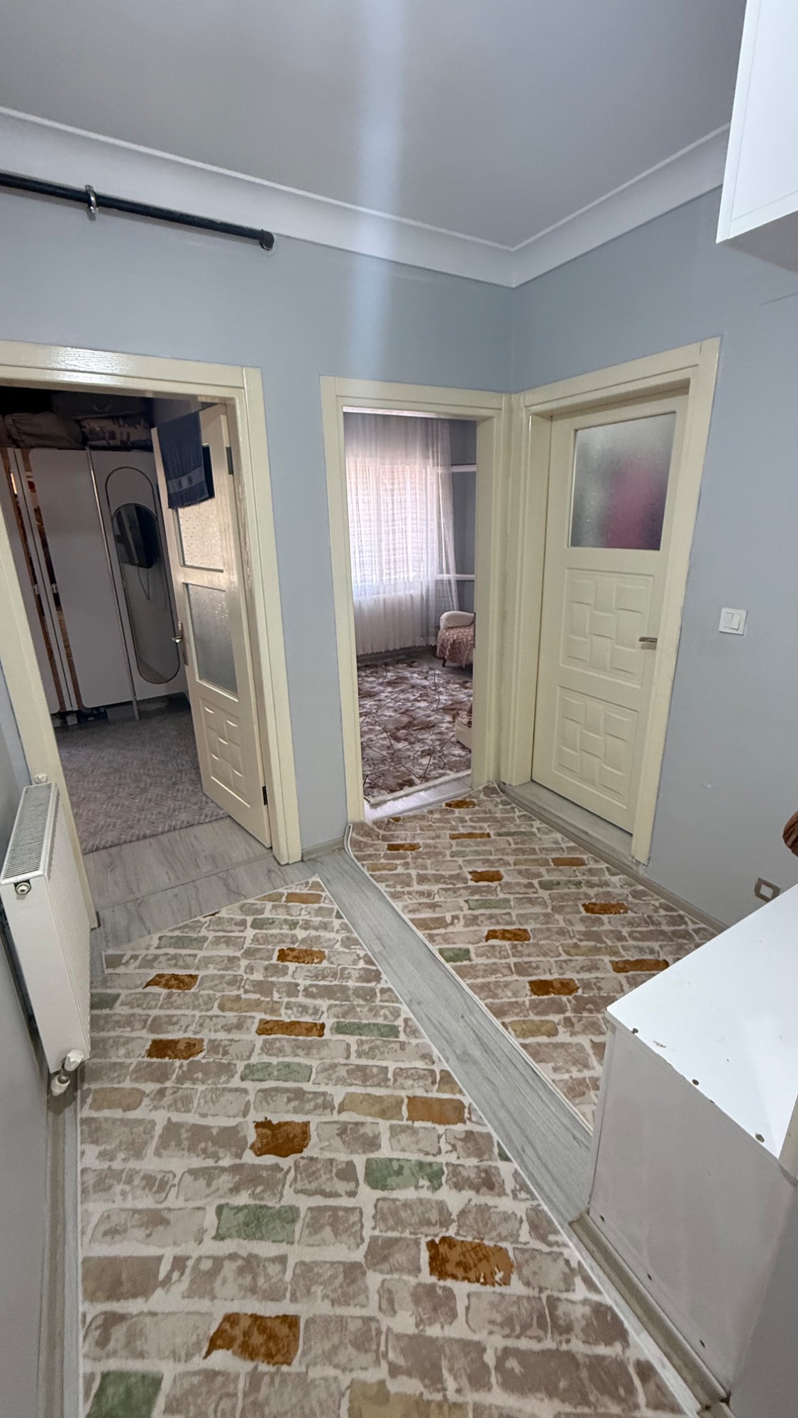 TURGUTLU SATILIK FIRSAT DAİRE BÖLGENİN EN UYGUN FİYATI 2+1 D GAZLI
