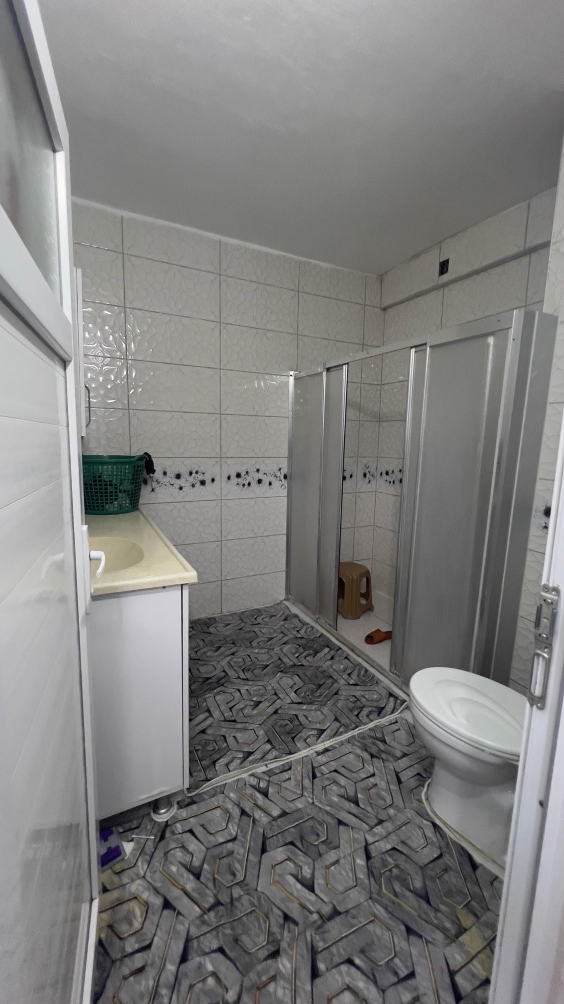 TURGUTLU SATILIK MUSTAFA KEMAL MAH 4+1 ARA KAT FIRSAT DAİRE