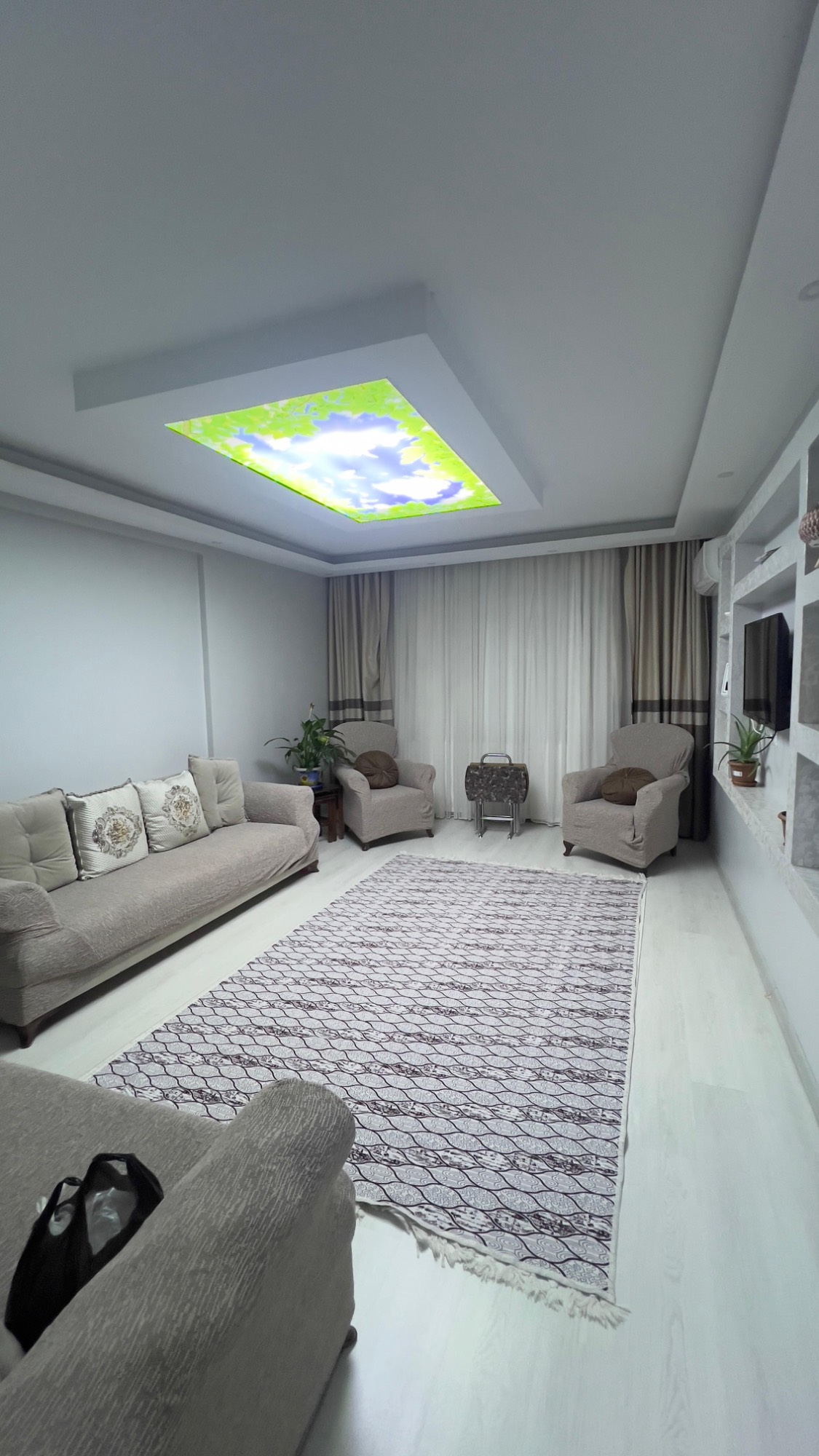 TURGUTLU SATILIK MUSTAFA KEMAL MAH 4+1 ARA KAT FIRSAT DAİRE