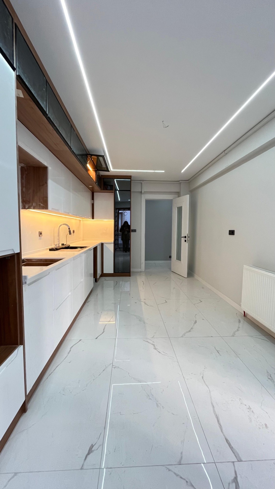 TURGUTLU SATILIK YENİ MAH 3+1 LÜKS DAİRE