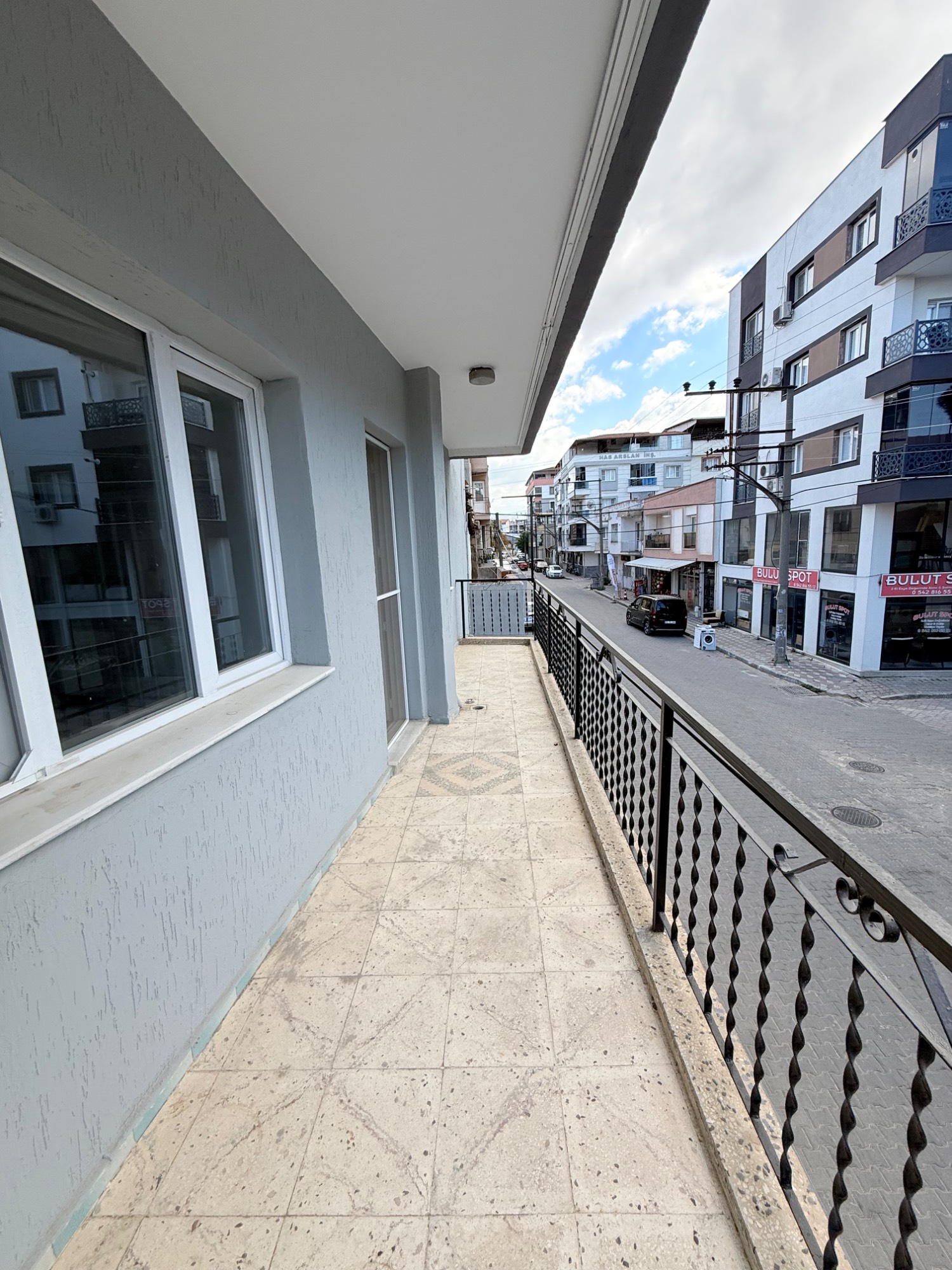 TURGUTLU KİRALIK BOZKURT MAH 3+1 DAİRE