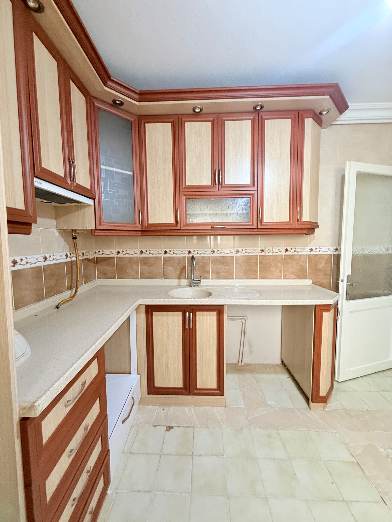 TURGUTLU KİRALIK ŞEHİTLER MAH 3+1 DAİRE