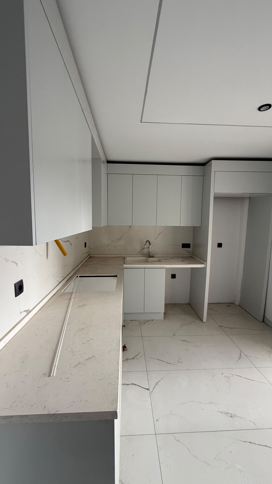 TURGUTLU SATILIK ERGENEKON MAH OTOGAR YAKINI 2+1 SIFIR FIRSAT DAİRE