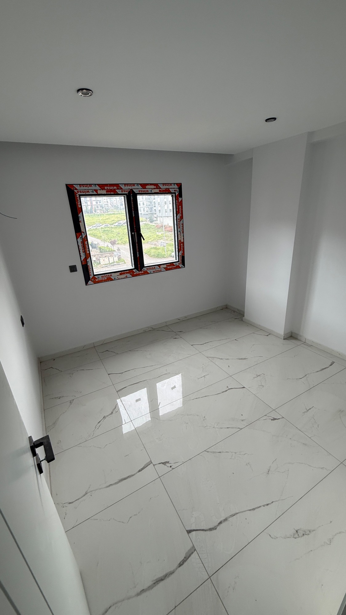 TURGUTLU SATILIK ERGENEKON MAH OTOGAR YAKINI 2+1 SIFIR FIRSAT DAİRE