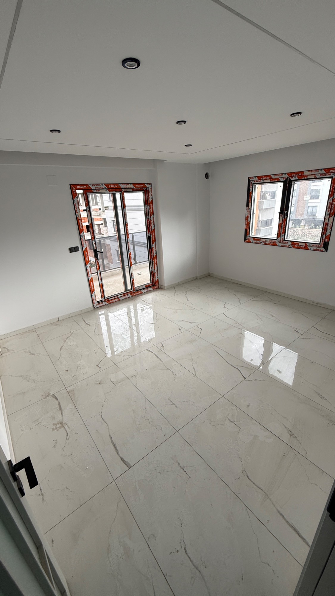 TURGUTLU SATILIK ERGENEKON MAH OTOGAR YAKINI 2+1 SIFIR FIRSAT DAİRE