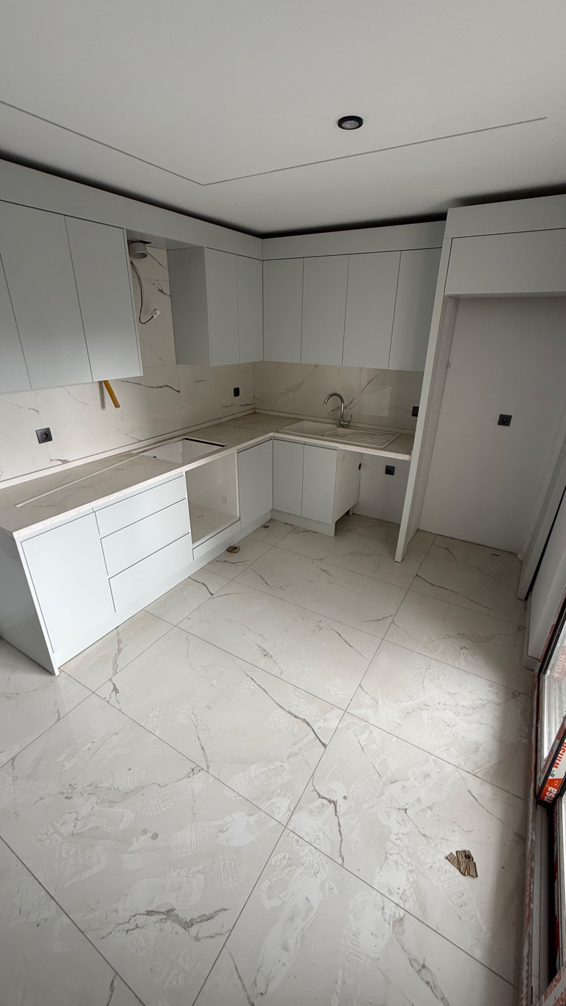 TURGUTLU SATILIK ERGENEKON MAH OTOGAR YAKINI 2+1 SIFIR FIRSAT DAİRE