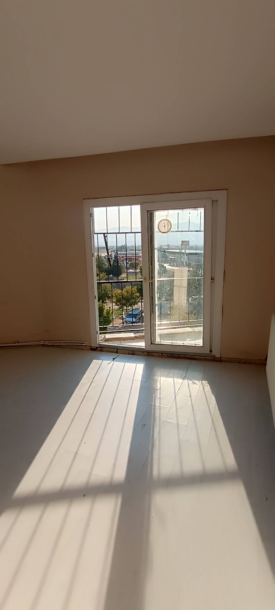 TURGUTLU KİRALIK MUSTAFA KEMAL MAH ASANSÖRLÜ 2+1 DAİRE