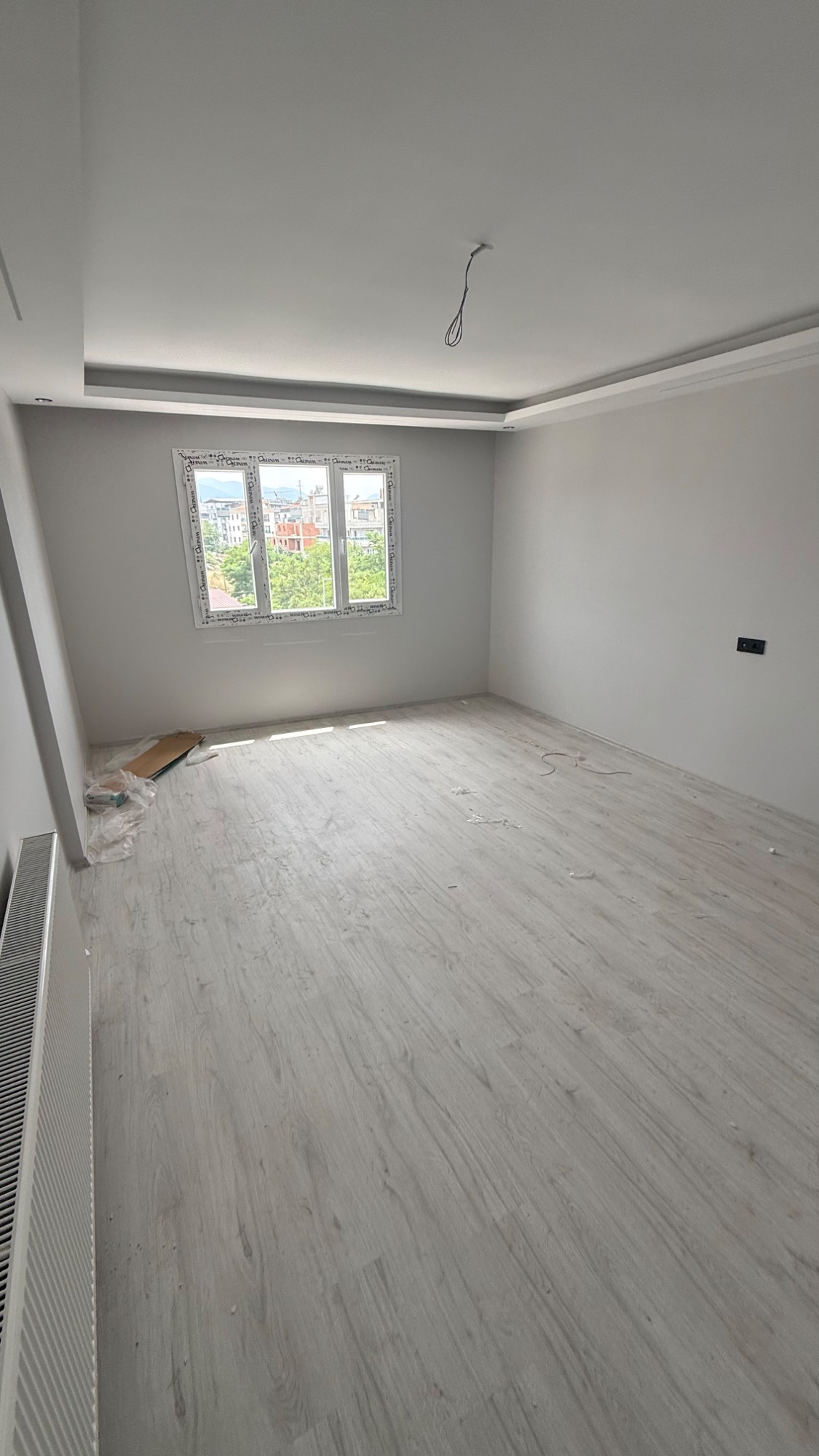 TURGUTLU SATILIK MUSTAFA KEMAL MAH 3+1 ARA KAT LÜKS DAİRE
