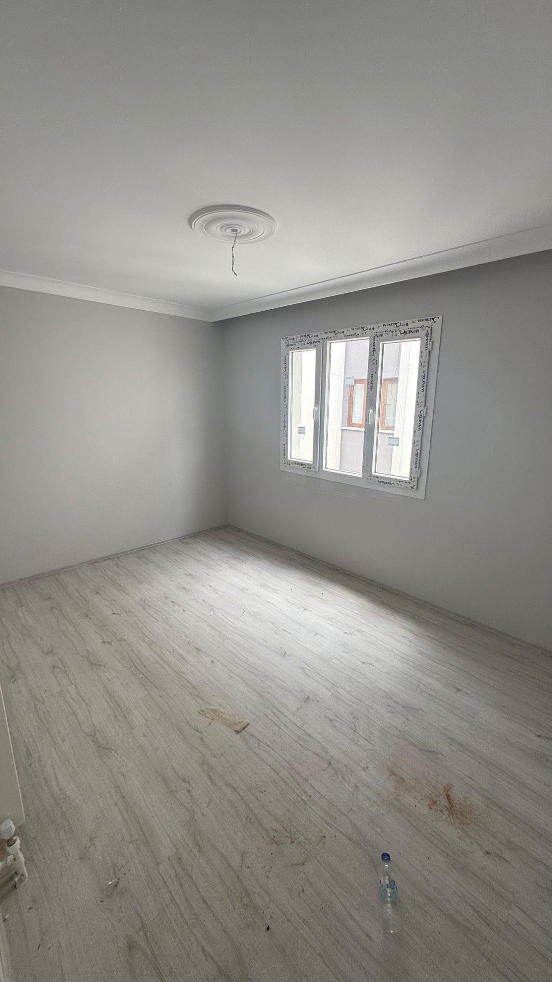 TURGUTLU SATILIK MUSTAFA KEMAL MAH 3+1 ARA KAT LÜKS DAİRE