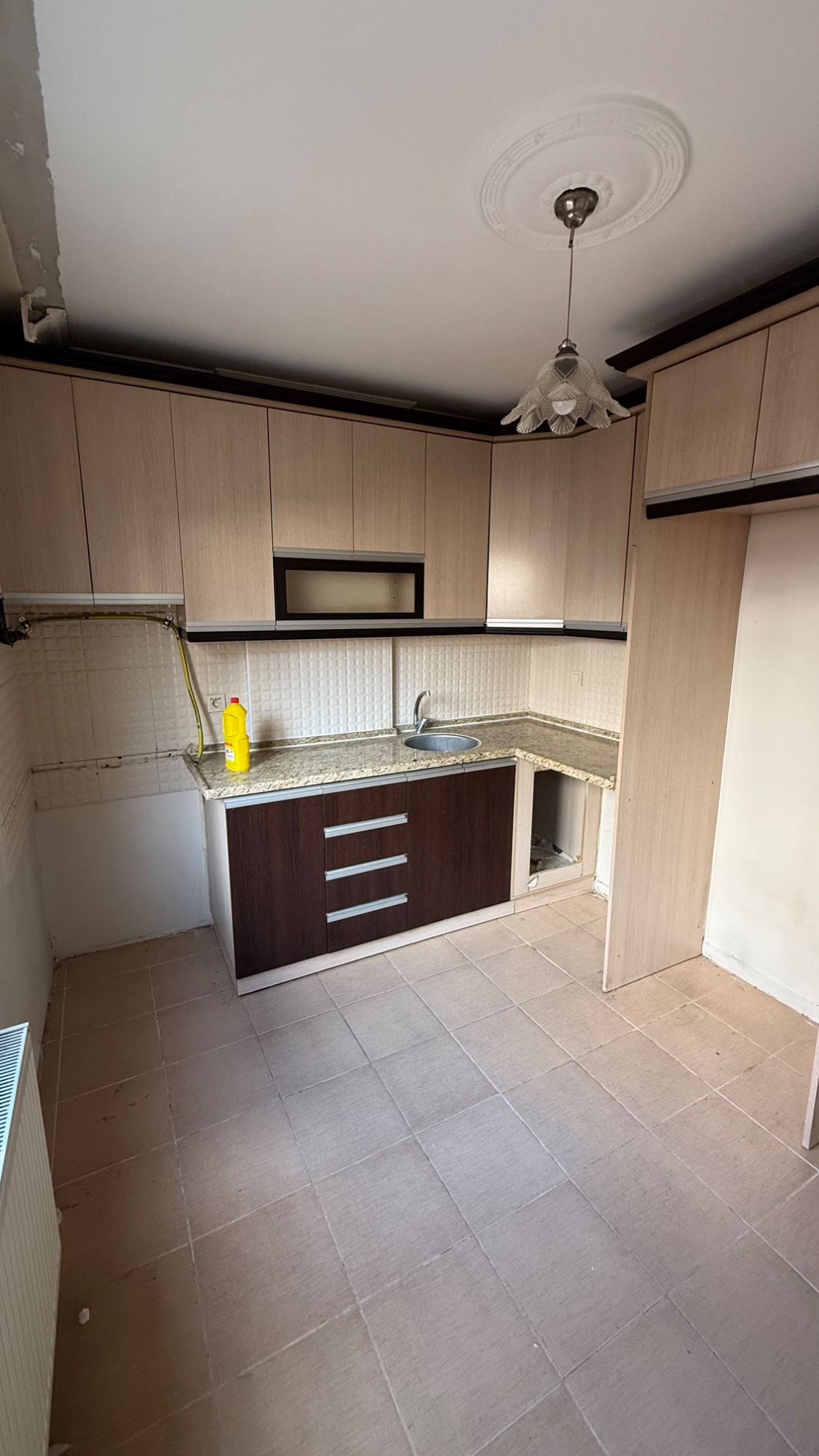 TURGUTLU SATILIK YILDIRIM MAH ACİL 3+1 ALANKUYU CİVARI ARA KAT DAİRE