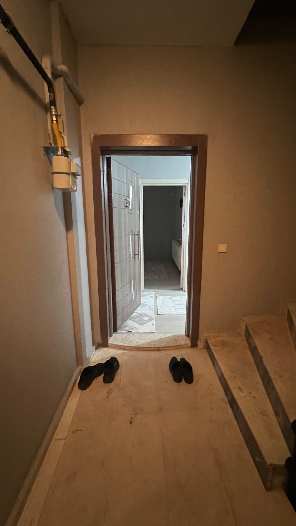 TURGUTLU SATILIK YİĞİTLER MAH 3+1 DOĞALGAZLI DAİRE