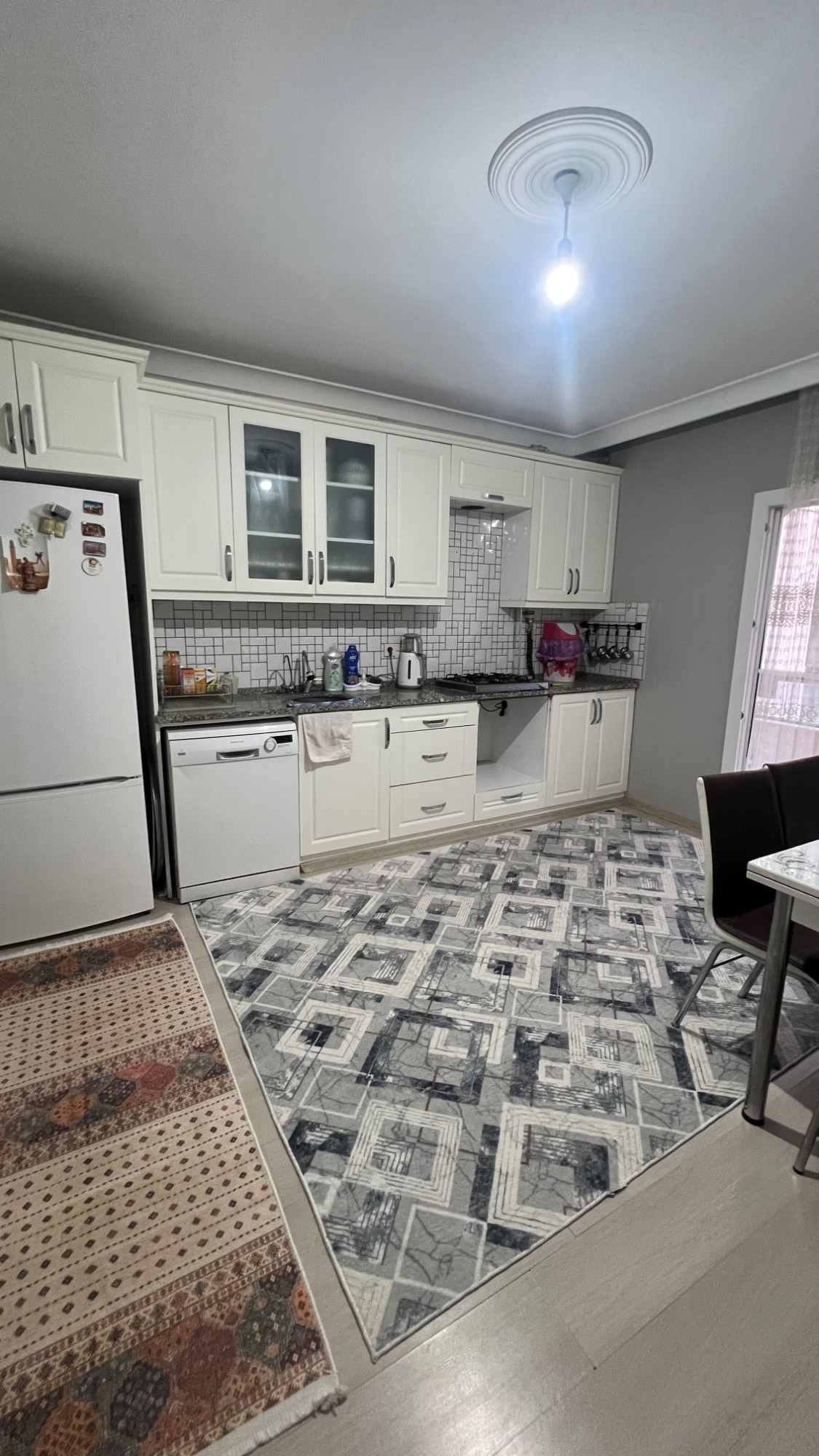 TURGUTLU SATILIK YİĞİTLER MAH 3+1 DOĞALGAZLI DAİRE