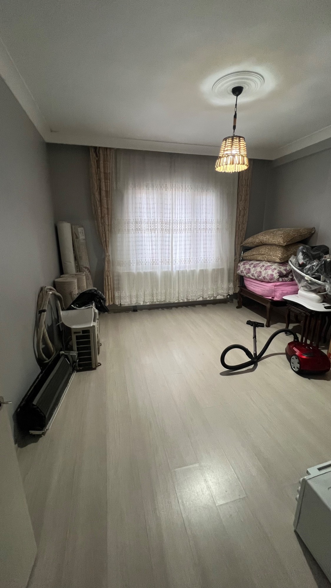 TURGUTLU SATILIK YİĞİTLER MAH 3+1 DOĞALGAZLI DAİRE
