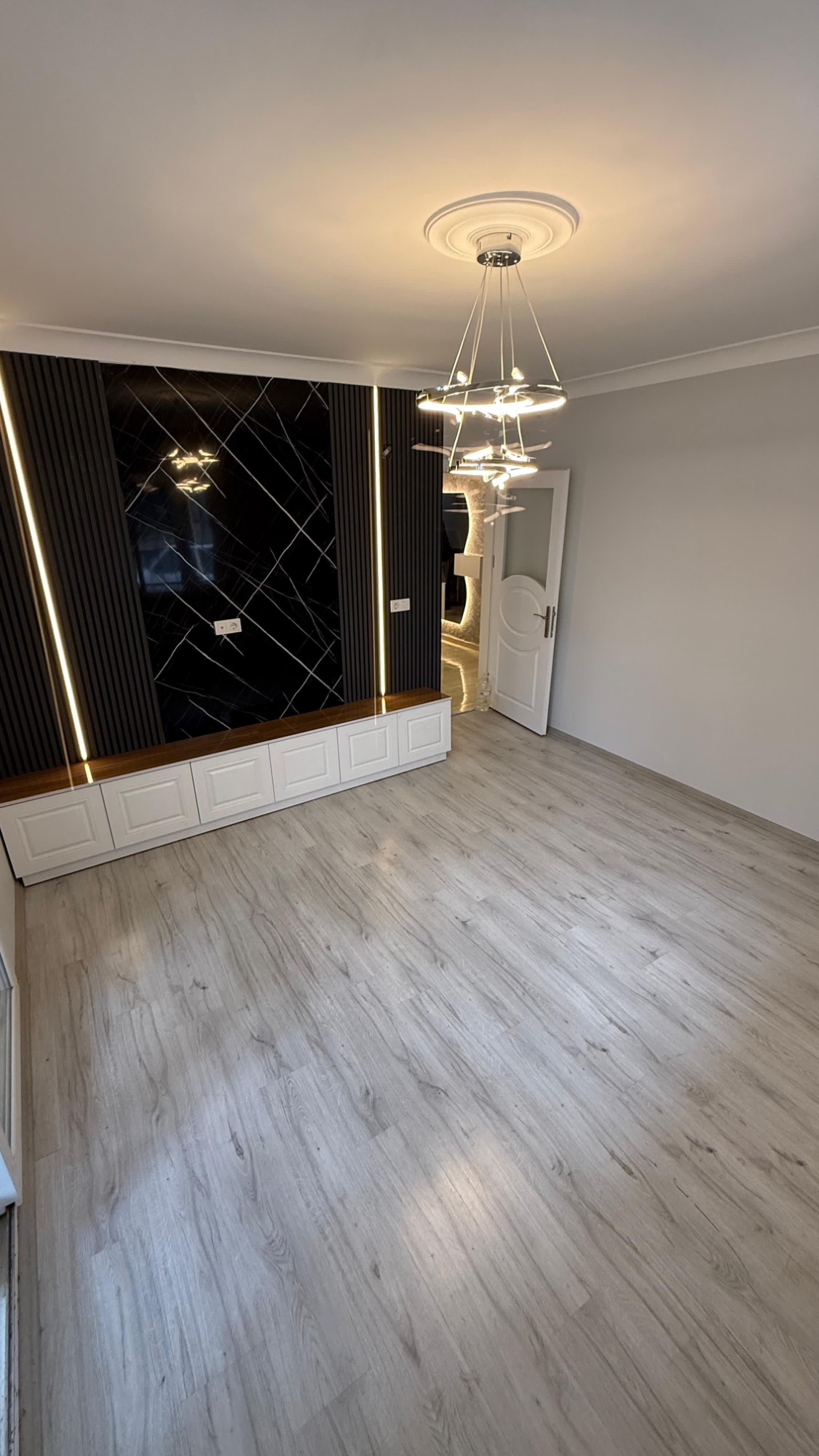 TURGUTLU SATILIK YEDİ EYLÜL MAH 7 KÖŞE ZEMİN KAT DAİRE