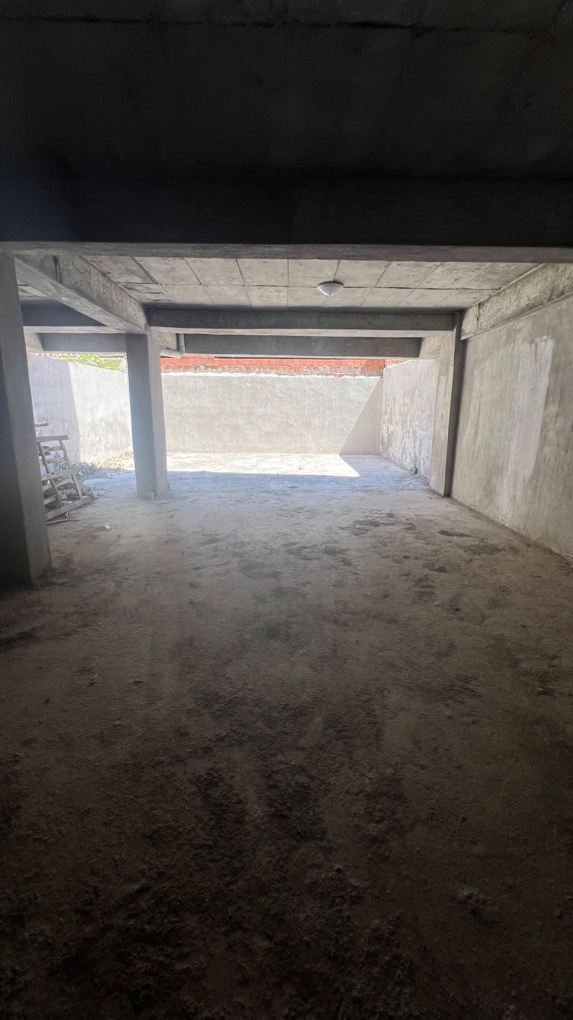 TURGUTLU SATILIK YENİ MAH OTOPARKLI ASANSÖRLÜ 3+1 DAİRE