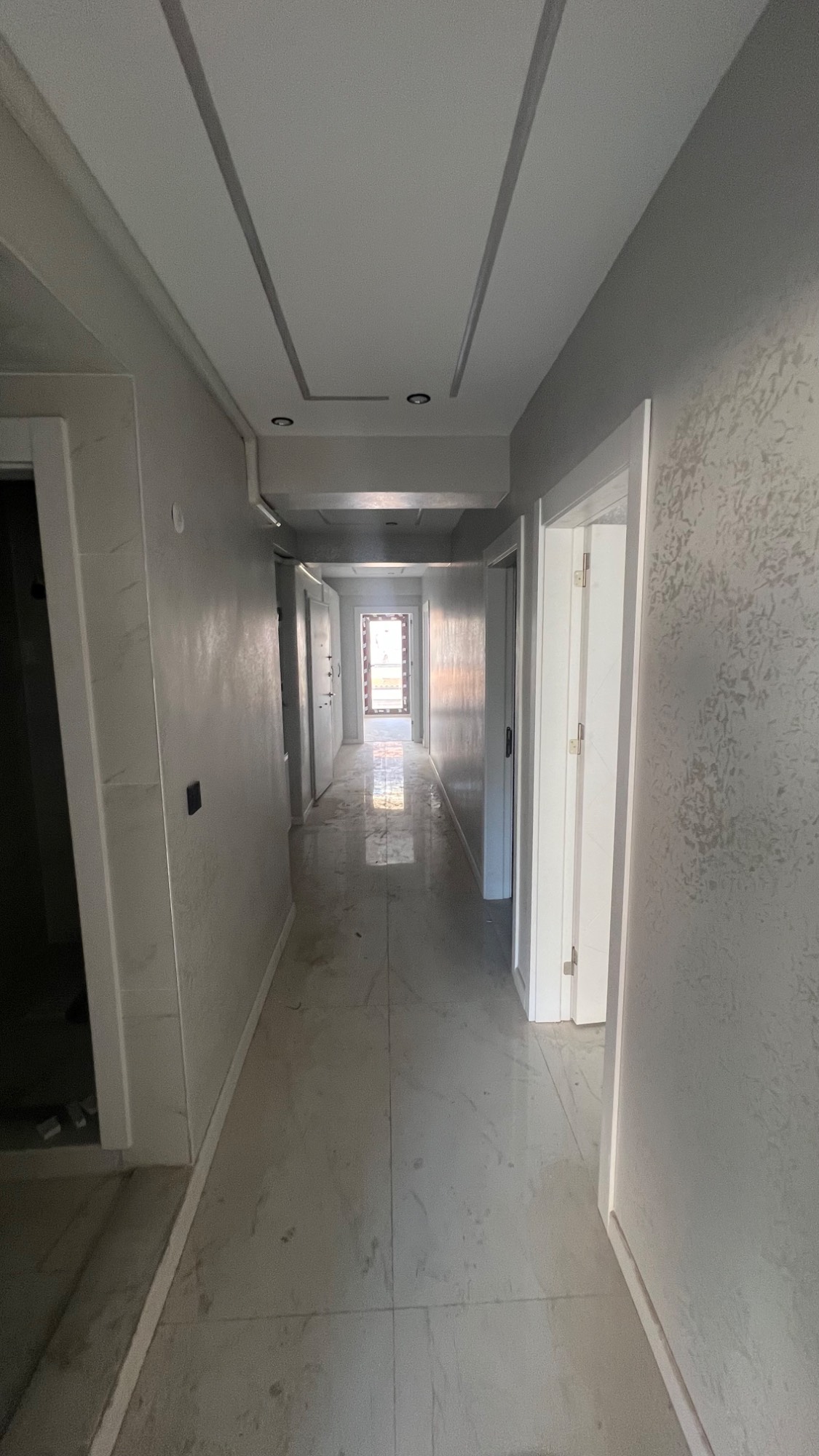 TURGUTLU SATILIK YENİ MAH OTOPARKLI ASANSÖRLÜ 3+1 DAİRE