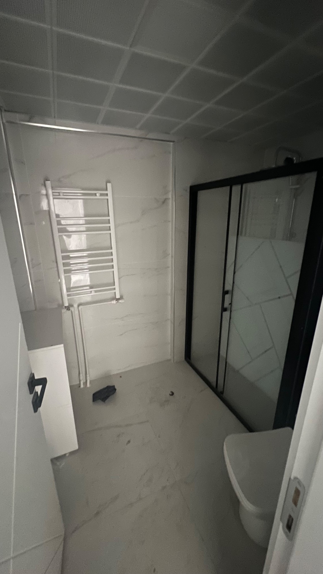 TURGUTLU SATILIK YENİ MAH OTOPARKLI ASANSÖRLÜ 3+1 DAİRE