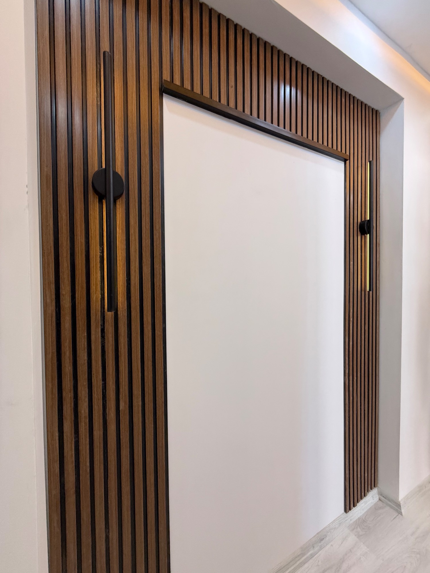 TURGUTLU SATILIK TURGUTLAR MAH 2+1 LÜKS DAİRE