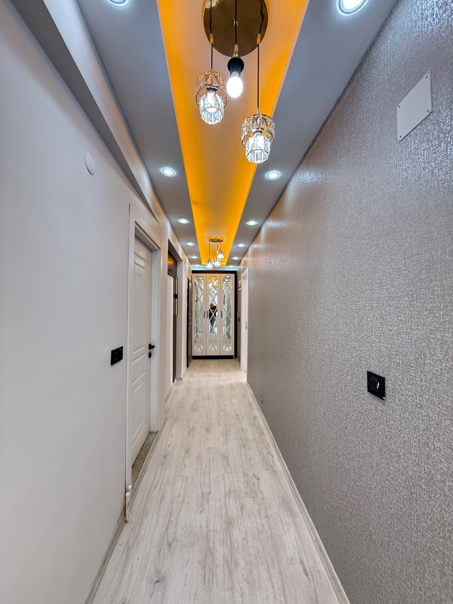 TURGUTLU SATILIK TURGUTLAR MAH 2+1 LÜKS DAİRE