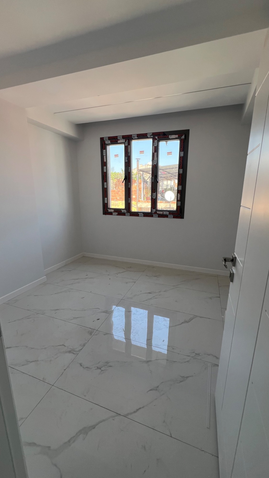 TURGUTLU SATILIK YEDİ EYLÜL MAH SIFIR ARA KAT 3+1 DAİRE