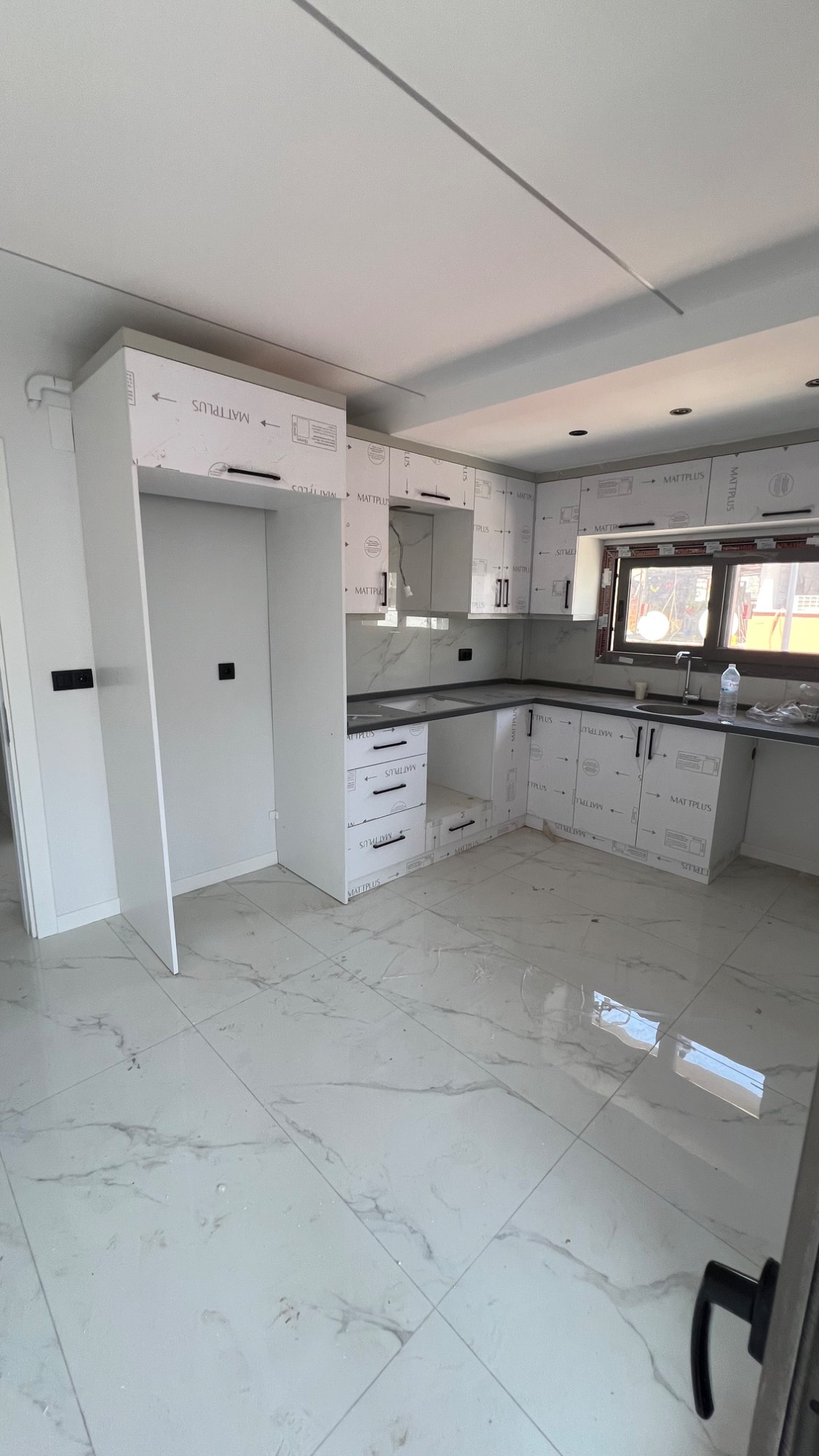 TURGUTLU SATILIK YEDİ EYLÜL MAH SIFIR ARA KAT 3+1 DAİRE