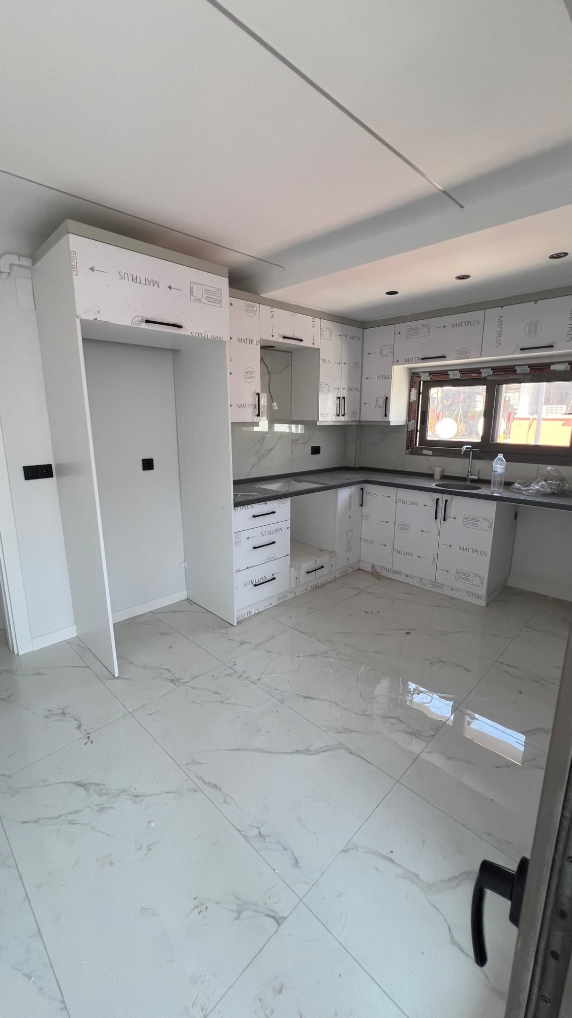 TURGUTLU SATILIK YEDİ EYLÜL MAH SIFIR ARA KAT 3+1 DAİRE