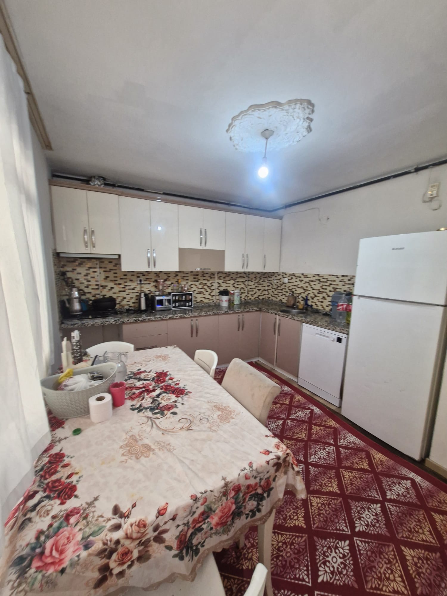 TURGUTLU SATILIK ACARLAR MAH YÜKSEK ZEMİN 3+1 DOĞALGAZLI