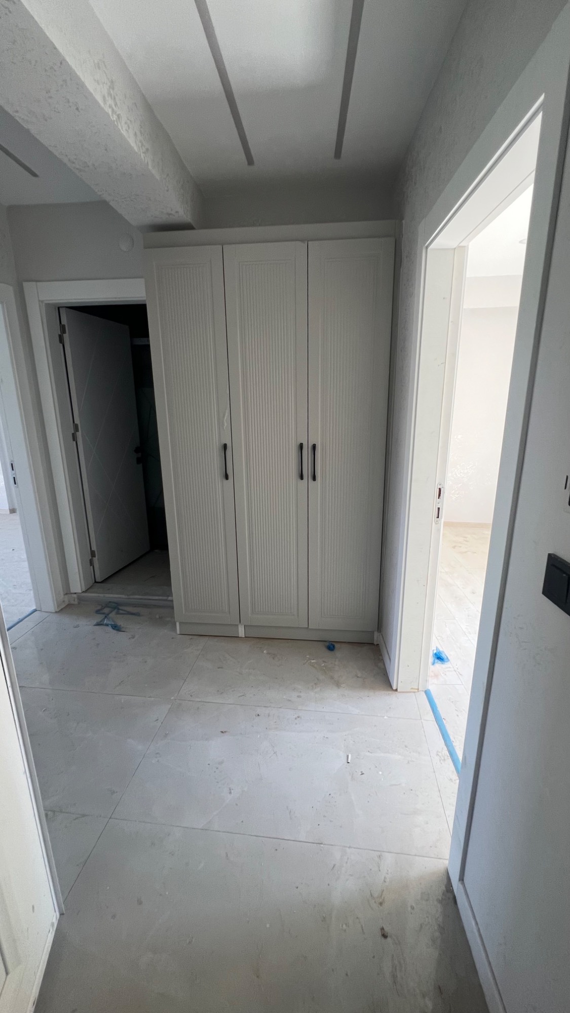TURGUTLU SATILIK SUBAŞI MAH ARKA KAT ASANSÖRLÜ 2 + 1 DAİRE