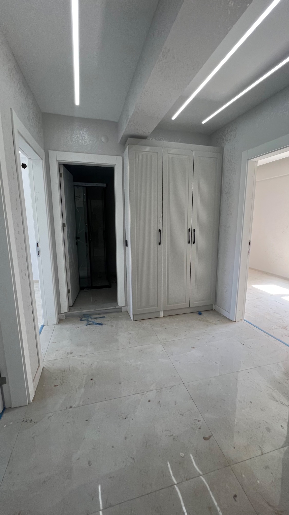 TURGUTLU SATILIK SUBAŞI MAH ARKA KAT ASANSÖRLÜ 2 + 1 DAİRE