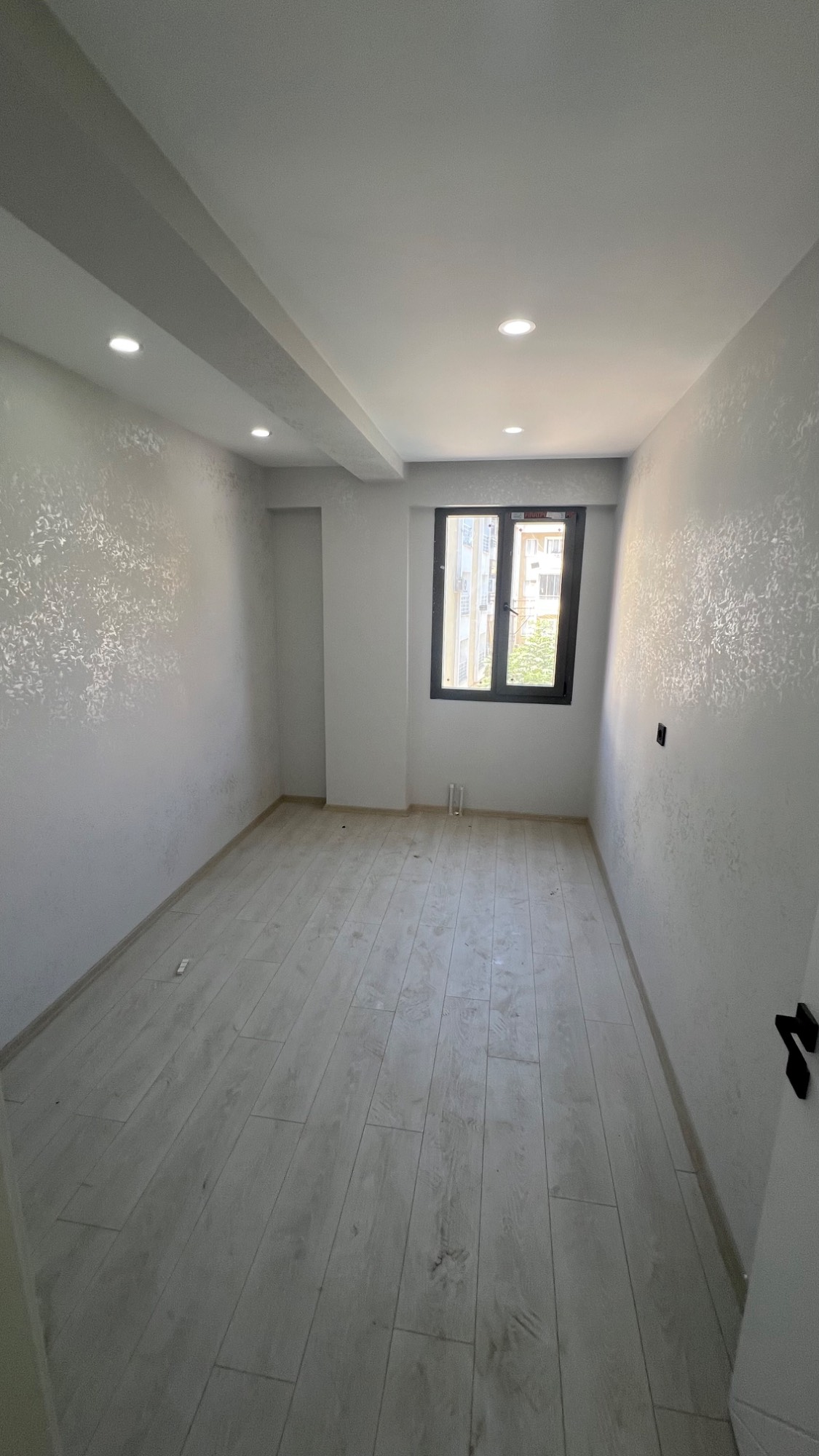 TURGUTLU SATILIK SUBAŞI MAH ARKA KAT ASANSÖRLÜ 2 + 1 DAİRE