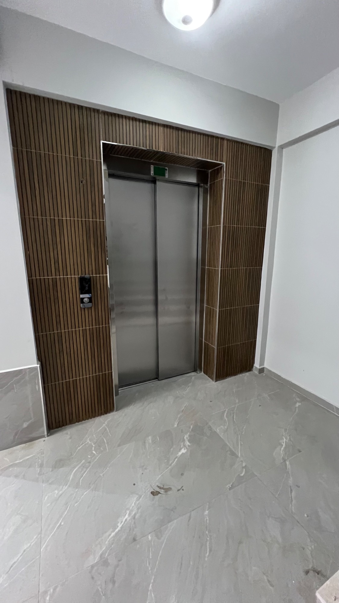 TURGUTLU SATILIK SELVİLİTEPE MAH SELVİTEPE MUSAL YAKINI 2+1 AÇIK MUTFAK SIFIR DAİRE
