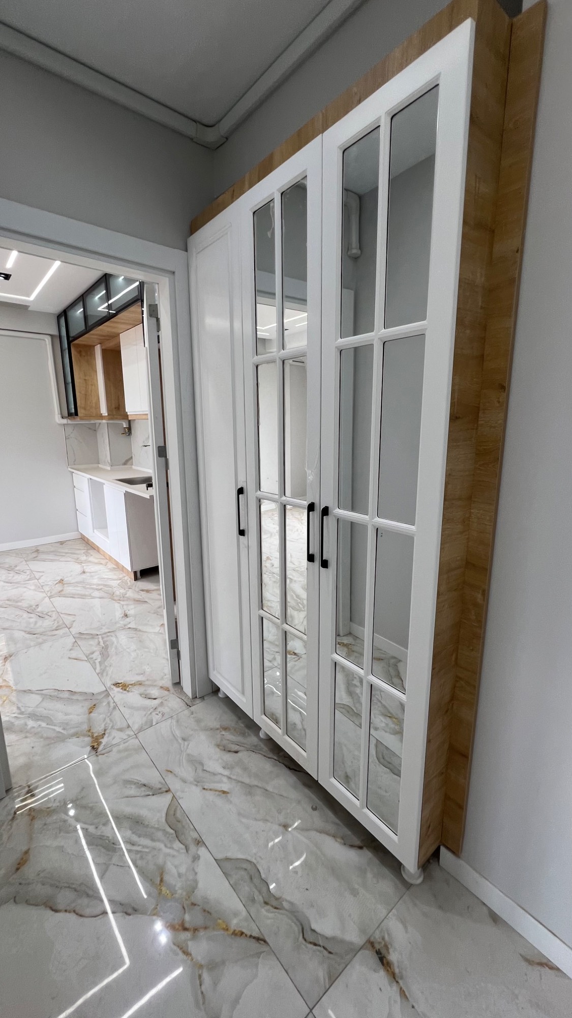 TURGUTLU SATILIK SELVİLİTEPE MAH SELVİTEPE MUSAL YAKINI 2+1 AÇIK MUTFAK SIFIR DAİRE