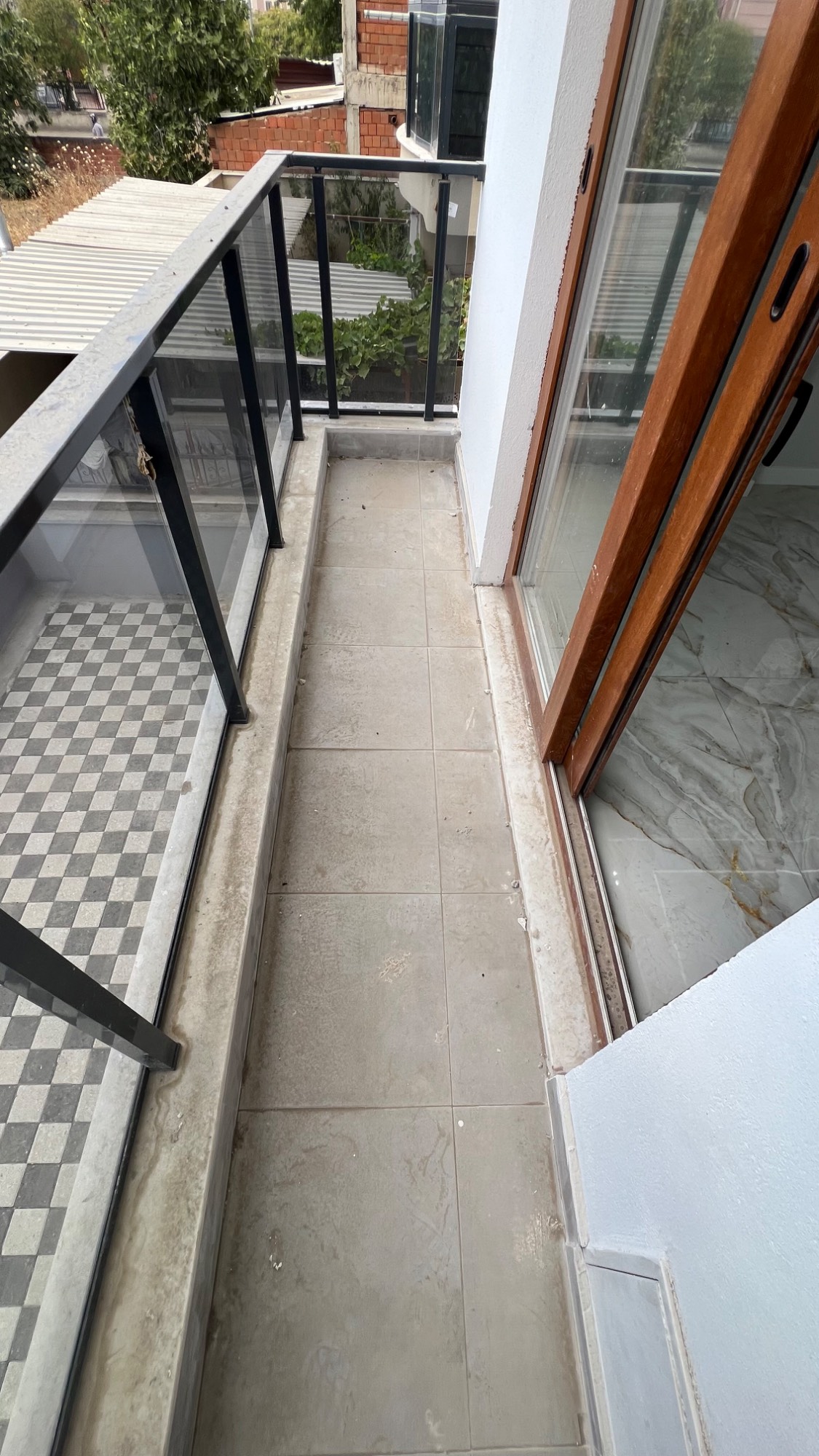 TURGUTLU SATILIK SELVİLİTEPE MAH SELVİTEPE MUSAL YAKINI 2+1 AÇIK MUTFAK SIFIR DAİRE