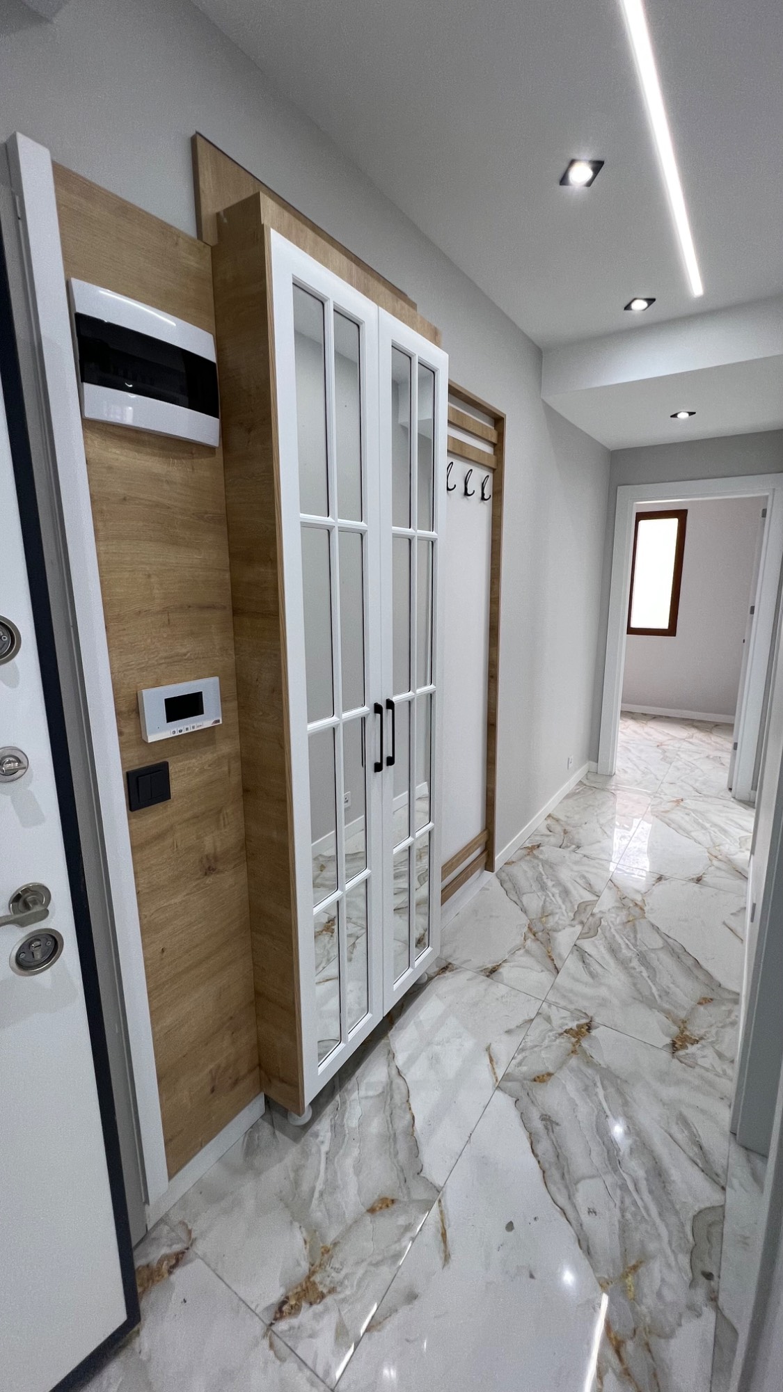 TURGUTLU SATILIK SELVİLİTEPE MAH SELVİTEPE MUSAL YAKINI 95 M2 2+1 SIFIR DAİRE