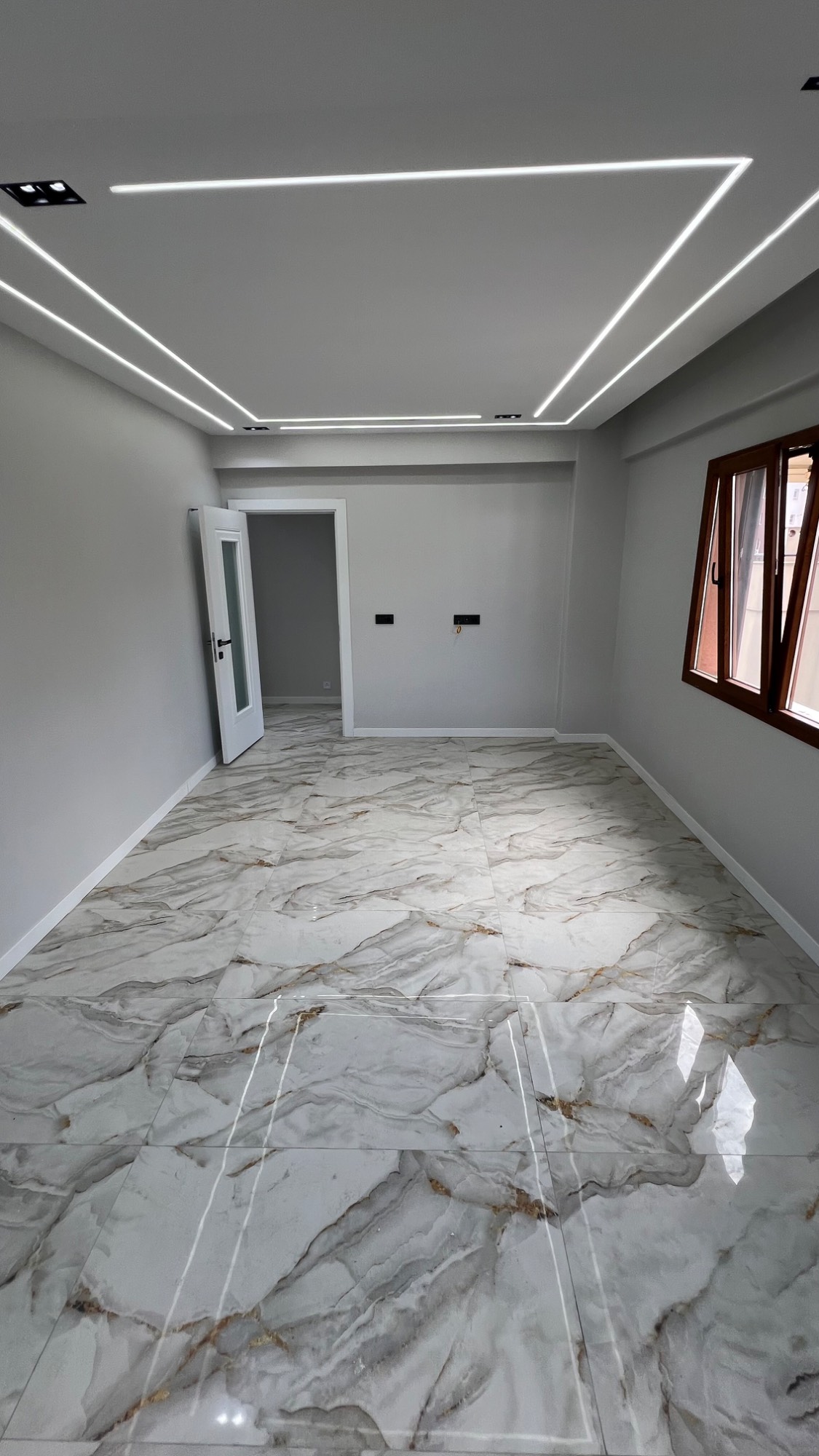 TURGUTLU SATILIK SELVİLİTEPE MAH SELVİTEPE MUSAL YAKINI 95 M2 2+1 SIFIR DAİRE