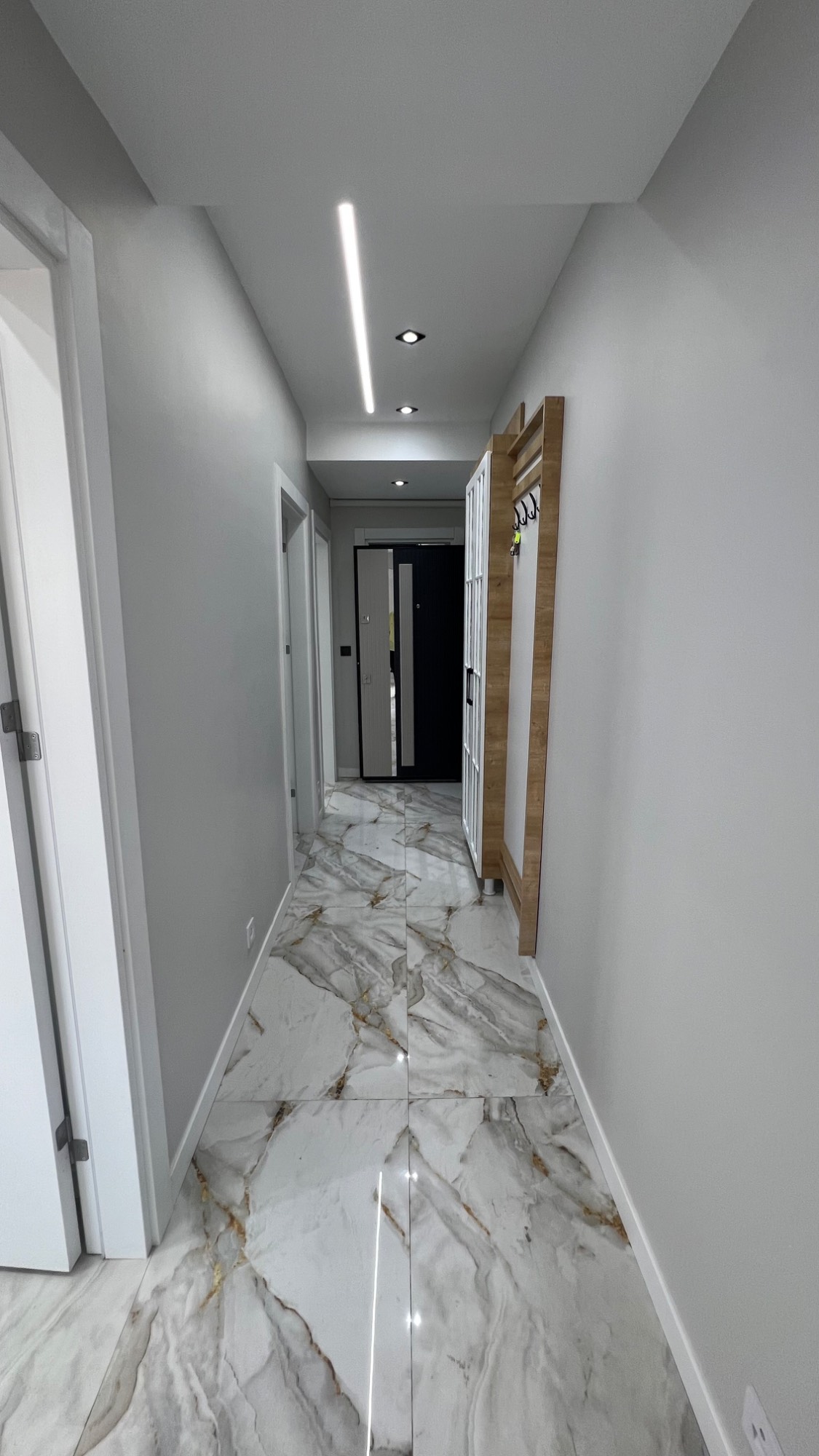TURGUTLU SATILIK SELVİLİTEPE MAH SELVİTEPE MUSAL YAKINI 95 M2 2+1 SIFIR DAİRE