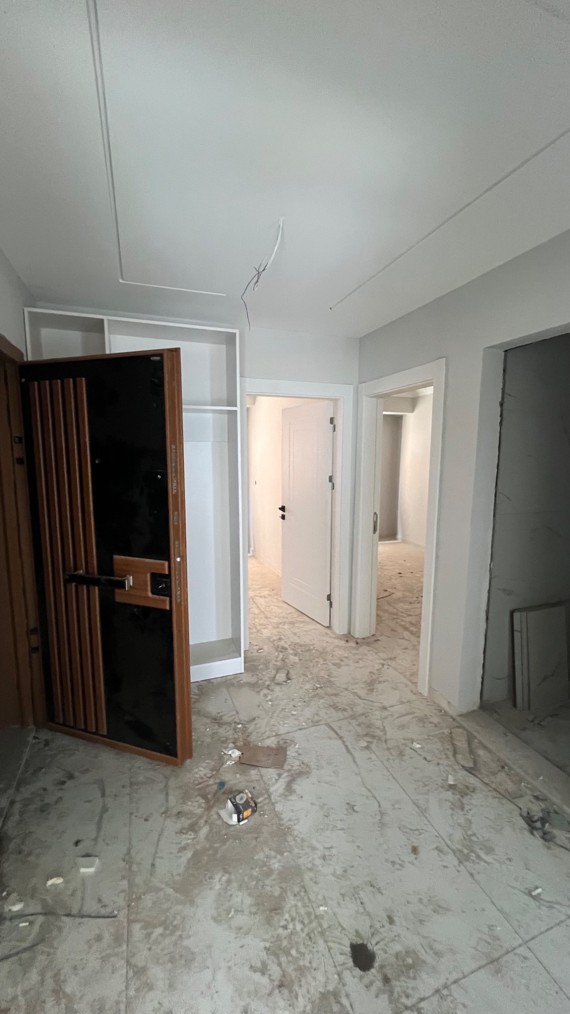 TURGUTLU SATILIK YENİ MAH 2+1 105 M2 OTOPARK+ASANSÖRLÜ