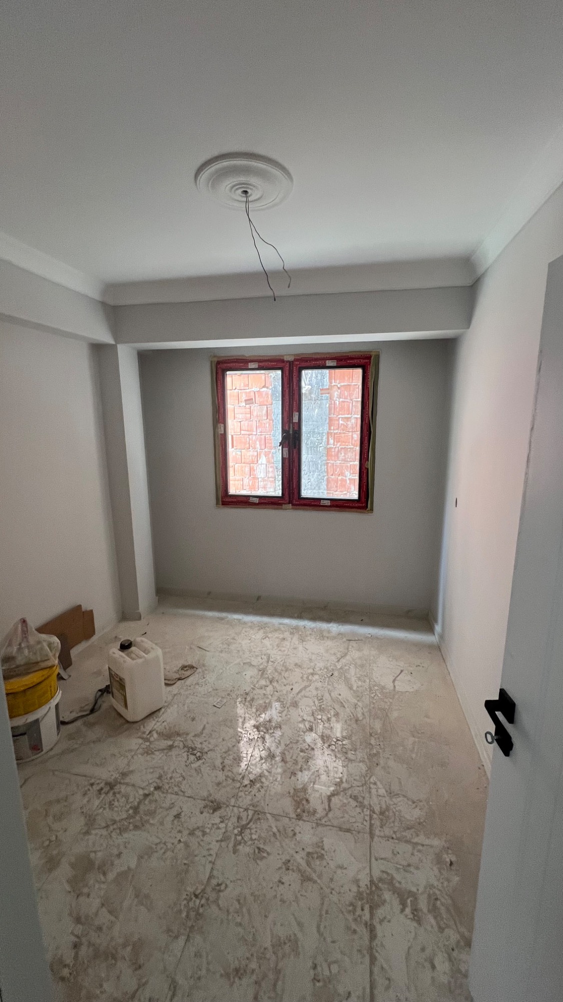 TURGUTLU SATILIK YENİ MAH 2+1 105 M2 OTOPARK+ASANSÖRLÜ