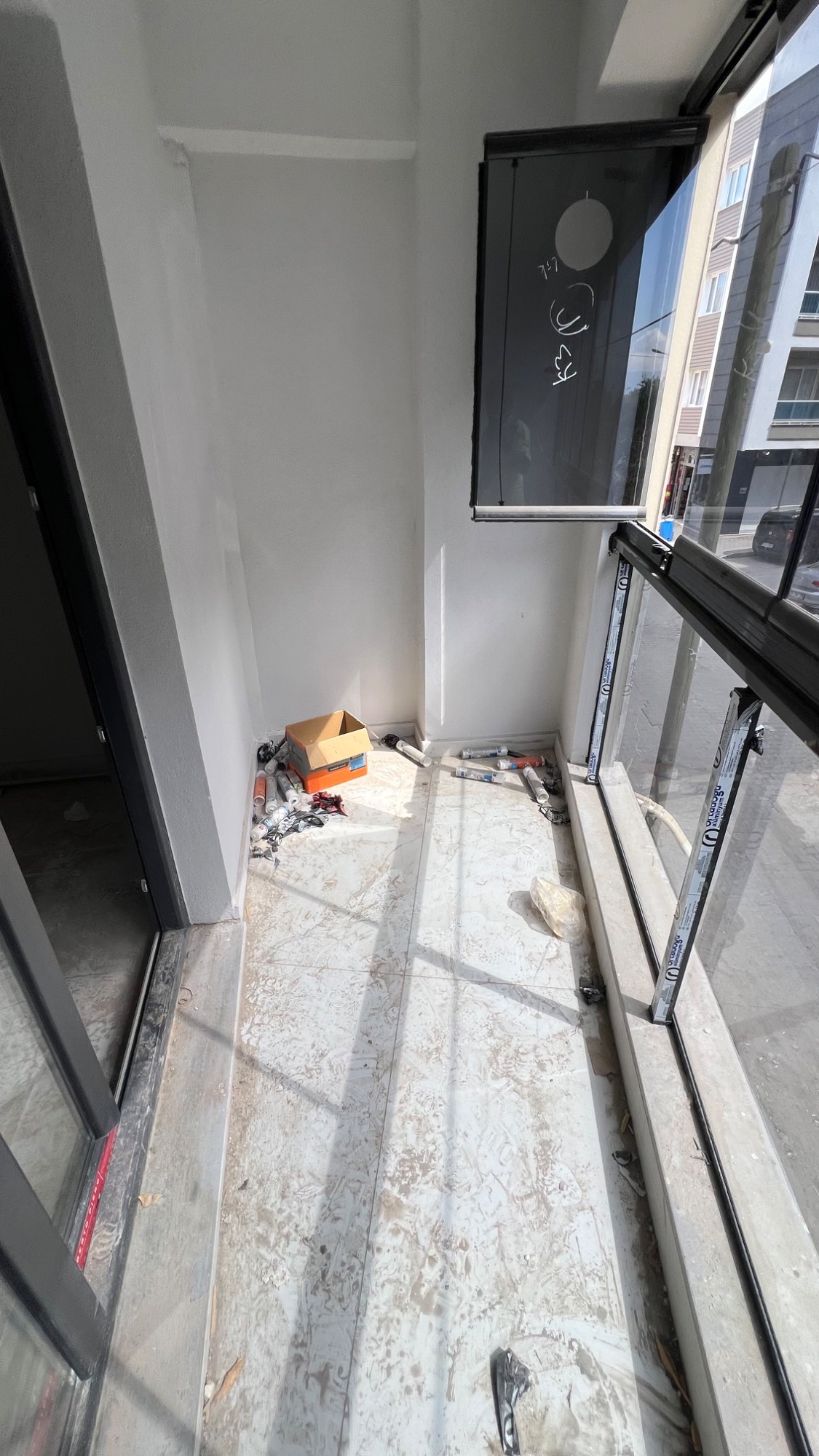 TURGUTLU SATILIK YENİ MAH 2+1 105 M2 OTOPARK+ASANSÖRLÜ