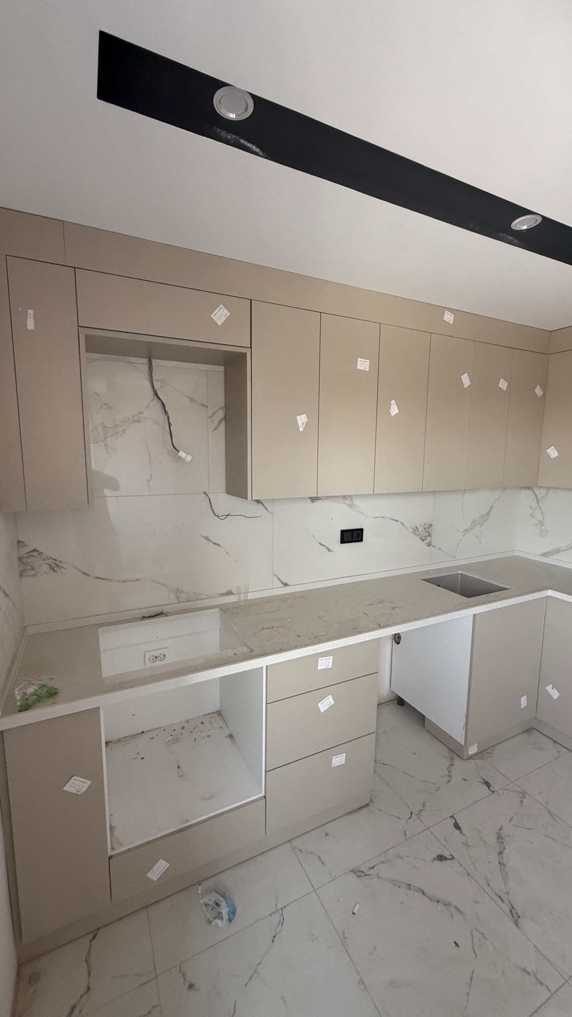 TURGUTLU SATILIK ATATÜRK MAH PAZARTESİ PAZARI YAKINI 2+1 SIFIR ARA KAT DAİRE