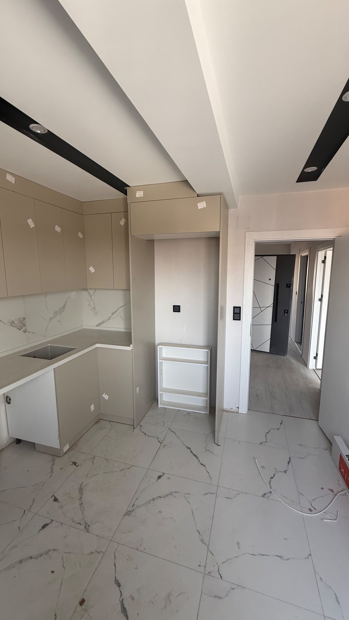TURGUTLU SATILIK ATATÜRK MAH PAZARTESİ PAZARI YAKINI 2+1 SIFIR ARA KAT DAİRE