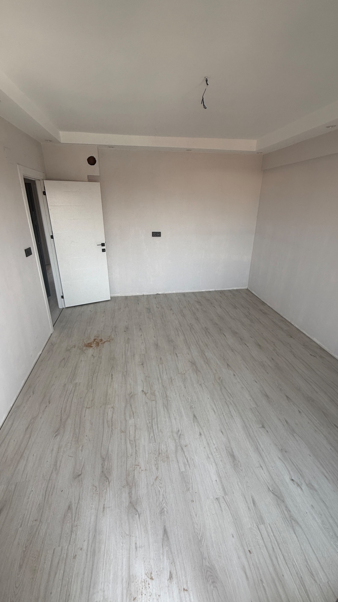 TURGUTLU SATILIK ATATÜRK MAH PAZARTESİ PAZARI YAKINI 2+1 SIFIR ARA KAT DAİRE