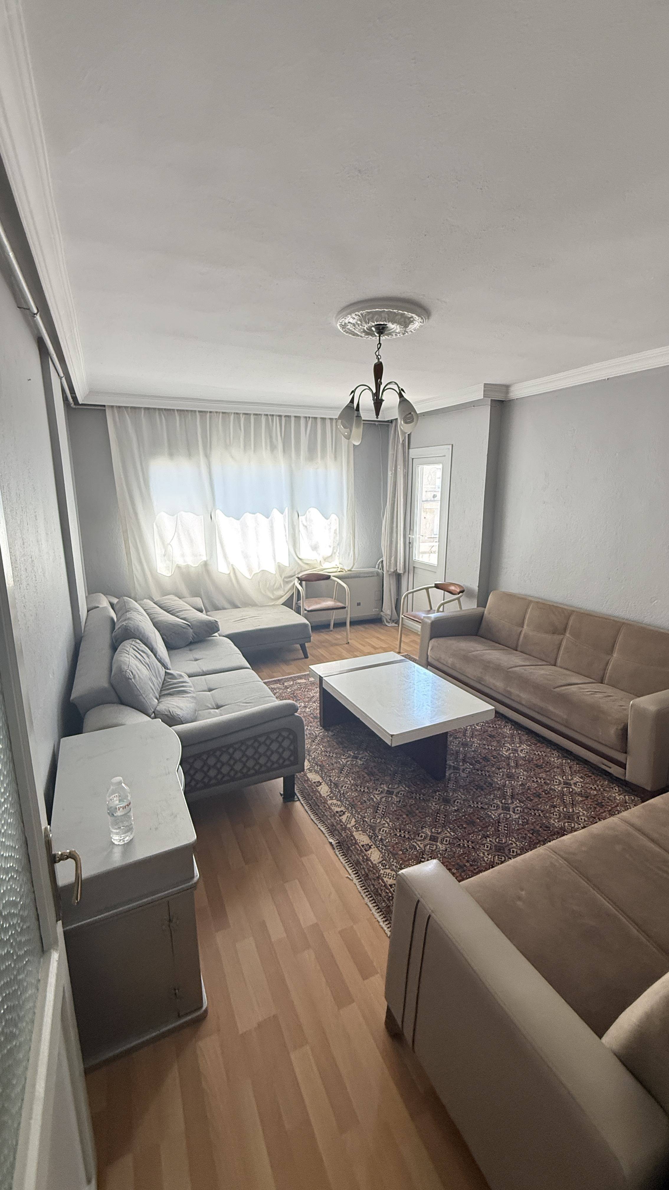 TURGUTLU KİRALIK ŞEHİTLER MAH 2+1 EŞYALI DAİRE