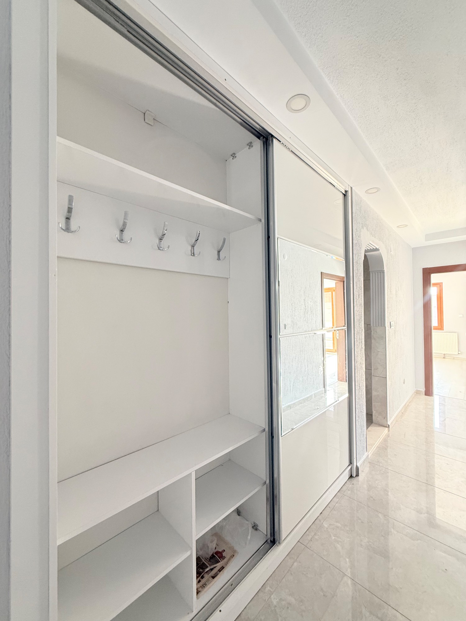 TURGUTLU KİRALIK ŞEHİTLER MAH 3+1 180M2 DAİRE